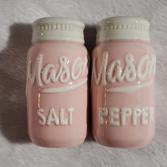 Vintage Collection Other - Mason Jar Salt & Pepper Shakers- Pink Ceramic